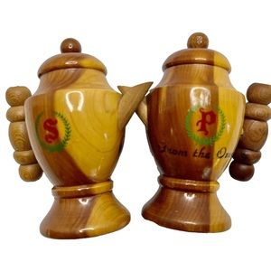 Wooden Teapot Salt & Pepper Shakers Ozark Mountains The Ozarks Vtg Collectible